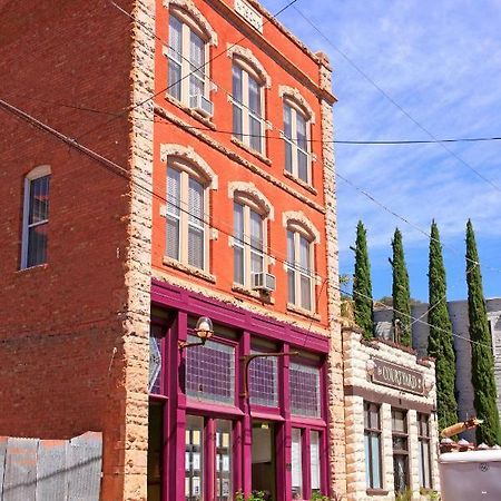 Bisbee Brownstone Suites Exterior foto