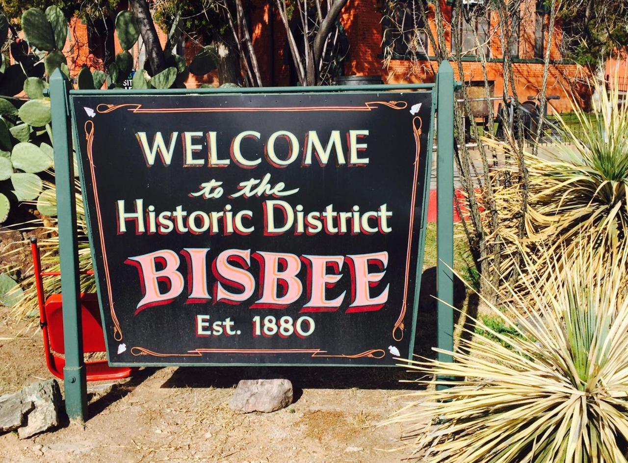 Bisbee Brownstone Suites Exterior foto